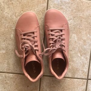 Vivobarefoot Womens size 41
